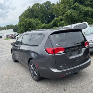2018 Chrysler PACIFICA TOURING L — фото 5
