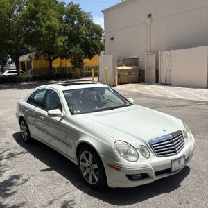 صورة مصغرة 11 لـ 2007 Mercedes-BENZ E-CLASS