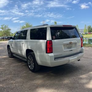 CHEVROLET SUBURBAN LTZ - 5