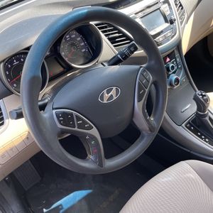 2014 Hyundai ELANTRA SE — миниатюра 70