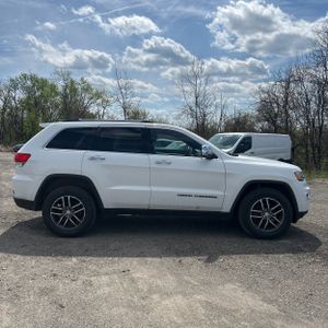 JEEP GRAND CHEROKEE LIMITED - 10