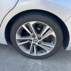 صورة مصغرة 18 لـ 2017 Hyundai ELANTRA LIMITED