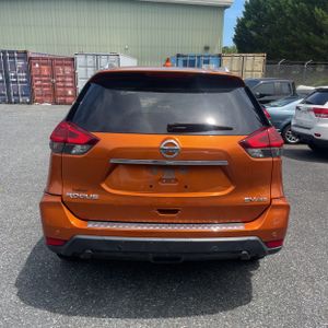 2019 Nissan ROGUE SV — фото 6