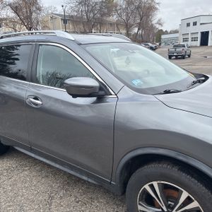 NISSAN ROGUE SV - 9