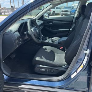 صورة مصغرة 32 لـ 2024 Honda ACCORD EX