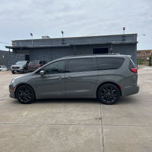 CHRYSLER PACIFICA LIMITED - 3