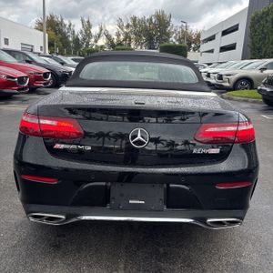 MERCEDES-BENZ E-CLASS - 7