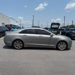 2016 Lincoln MKZ BASE — фото 10
