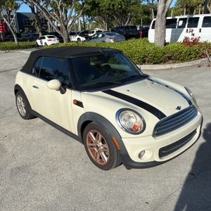 صورة 12 لـ 2015 MINI CONVERTIBLE COOPER