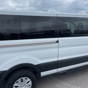 FORD TRANSIT 350 XLT - 9