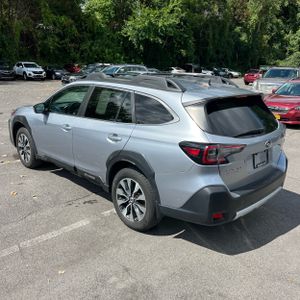 2024 Subaru OUTBACK LIMITED — фото 5
