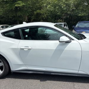 صورة مصغرة 11 لـ 2026 FORD MUSTANG ECOBOOST PREMIUM