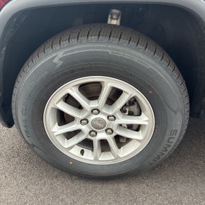 صورة مصغرة 17 لـ 2020 JEEP GRAND CHEROKEE LAREDO E