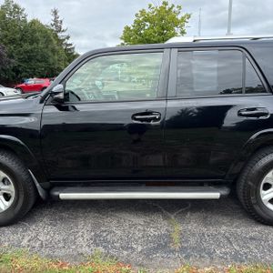 صورة 4 لـ 2014 Toyota 4RUNNER SR5 PREMIUM