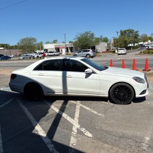 MERCEDES-BENZ E-CLASS - 10