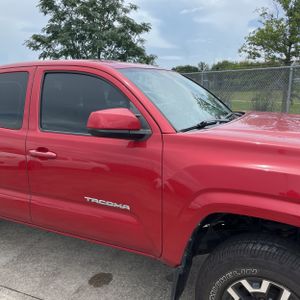 صورة مصغرة 13 لـ 2016 Toyota TACOMA SR