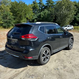 2017 Nissan ROGUE SL 照片 8