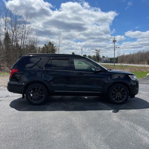 FORD EXPLORER XLT - 10