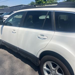 صورة 6 لـ 2014 Subaru OUTBACK 2.5I LIMITED