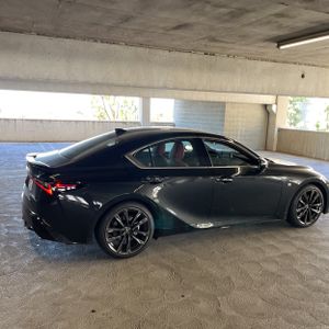 LEXUS IS 300 F SPORT DESIGN - 10