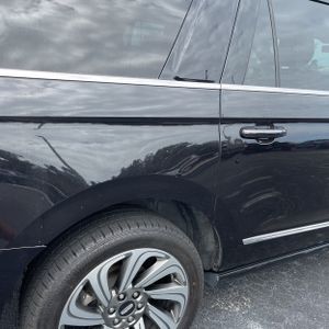 LINCOLN NAVIGATOR L PREMIERE - 9