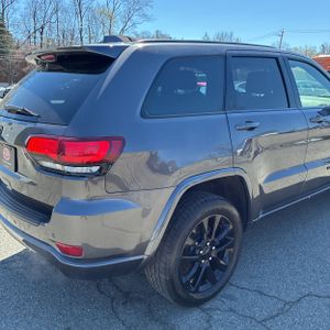 JEEP GRAND CHEROKEE LAREDO X - 9