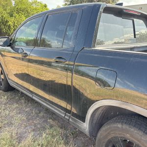 صورة 6 لـ 2017 Honda RIDGELINE BLACK EDITION