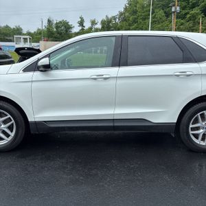 FORD EDGE SEL - 4