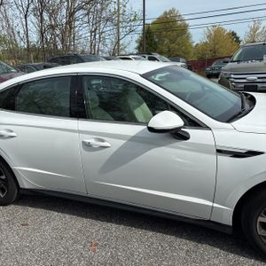 HYUNDAI SONATA SEL - 10