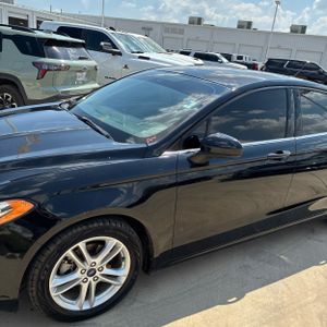 2018 FORD FUSION SE 照片 2