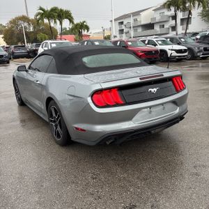FORD MUSTANG ECOBOOST PREMIUM - 5