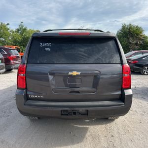 CHEVROLET TAHOE LS - 7