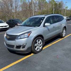 CHEVROLET TRAVERSE LT - 1