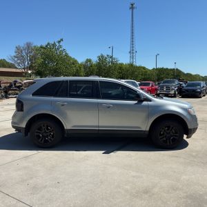 FORD EDGE SEL PLUS - 10
