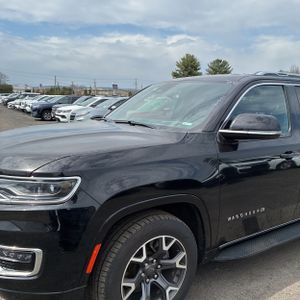 JEEP WAGONEER L SERIES III - 2