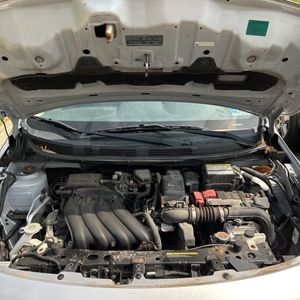 صورة 43 لـ 2016 Nissan VERSA SV