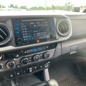 صورة 38 لـ 2018 Toyota TACOMA TRD OFF-ROAD