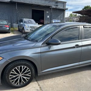 VOLKSWAGEN JETTA S - 2