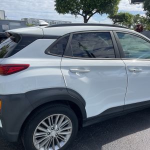HYUNDAI KONA SEL - 9