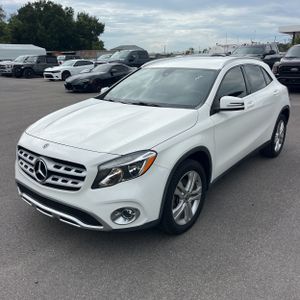 صورة 1 لـ 2019 Mercedes-BENZ GLA