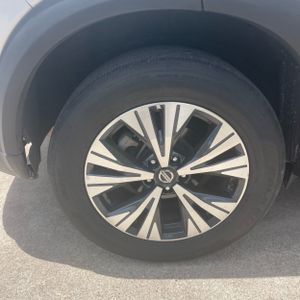 صورة مصغرة 19 لـ 2021 Nissan ROGUE SV