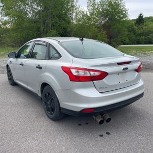 FORD FOCUS S - 5