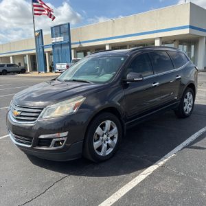 CHEVROLET TRAVERSE LT - 1