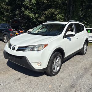 2014 Toyota RAV4 XLE 照片 1