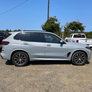 صورة 10 لـ 2025 BMW X5 XDRIVE40I