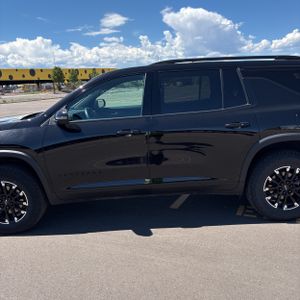 2025 Chevrolet TRAVERSE Z71 照片 4