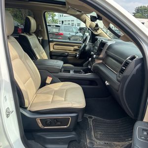 2020 RAM 1500 LIMITED 照片 29