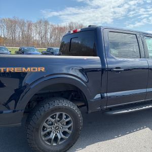FORD F-150 TREMOR - 9
