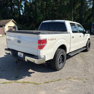 2013 FORD F-150 LARIAT photo 8