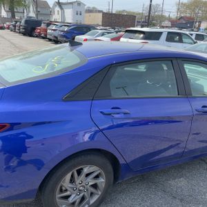 HYUNDAI ELANTRA SEL - 9